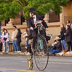 401