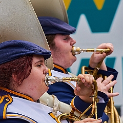 315